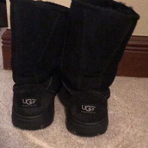UGG Shortie boots